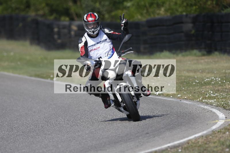 /33 04.08.2026  FREERIDE TRAINING ADR/Gruppe B/Team